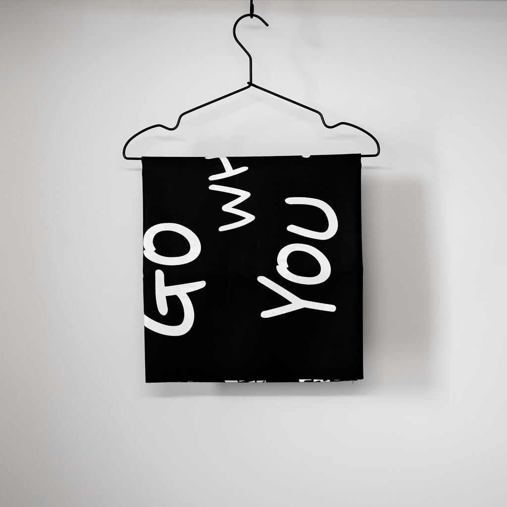 ALIVE TOWEL